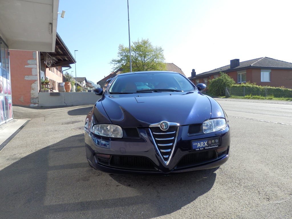 ALFA ROMEO GT 2.0 JTS Collezione Selesp., Petrol, Second hand / Used, Automatic - 3