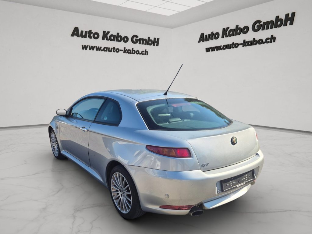 ALFA ROMEO 2.0 JTS Distinctive, Benzin, Occasion / Gebraucht, Handschaltung - 6