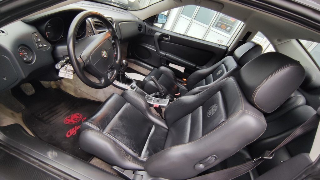 ALFA ROMEO GTV 2.0 V6 TB, Essence, Occasion / Utilisé, Manuelle - 3
