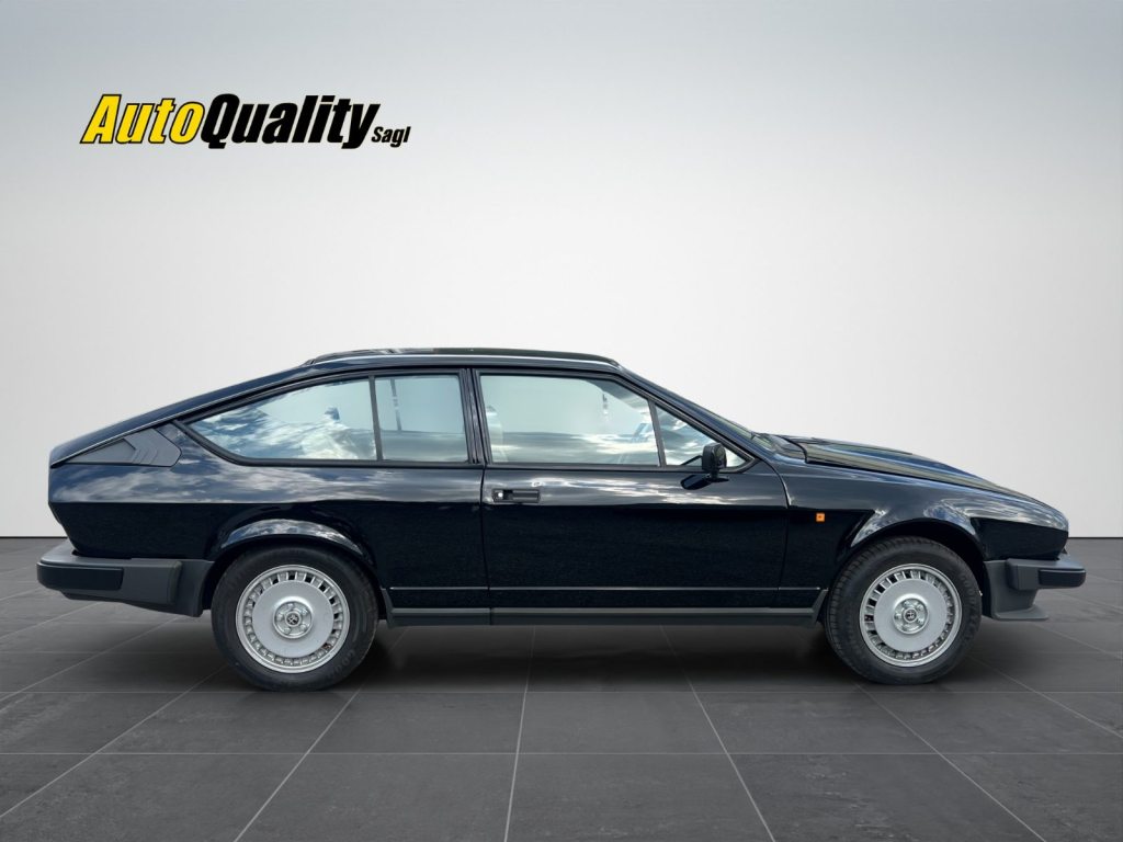 ALFA ROMEO GTV 6 2.5, Petrol, Classic, Manual - 7