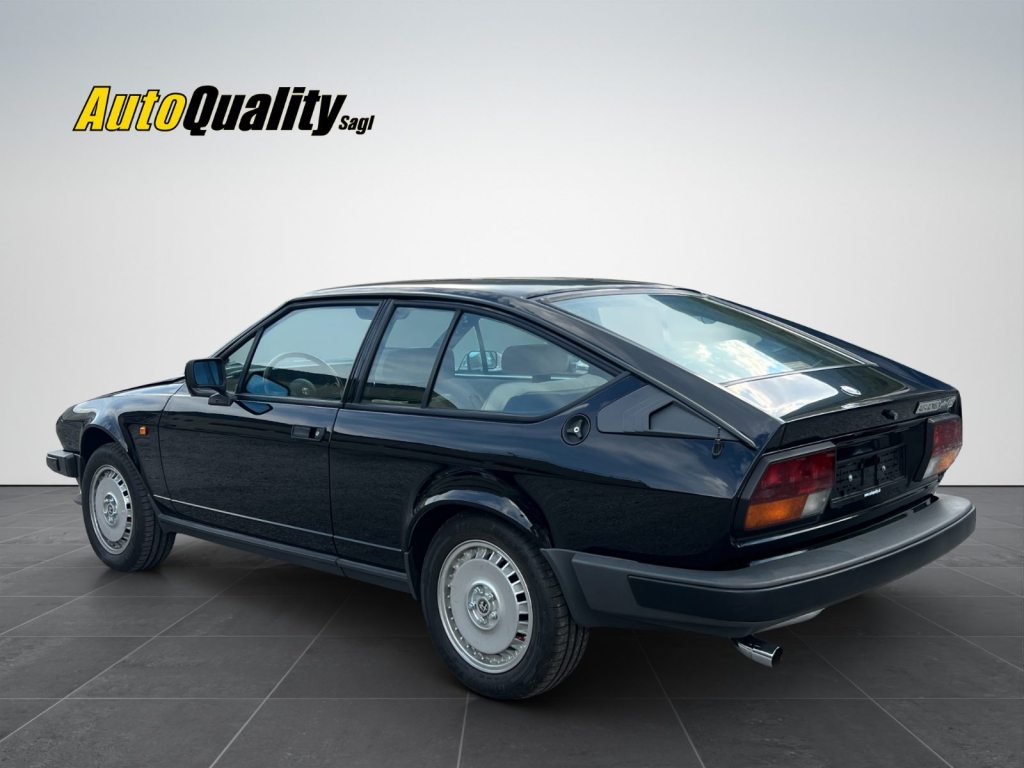 ALFA ROMEO GTV 6 2.5, Petrol, Classic, Manual - 4