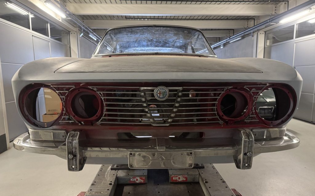 ALFA ROMEO GTV 2000, Petrol, Classic, Manual - 4