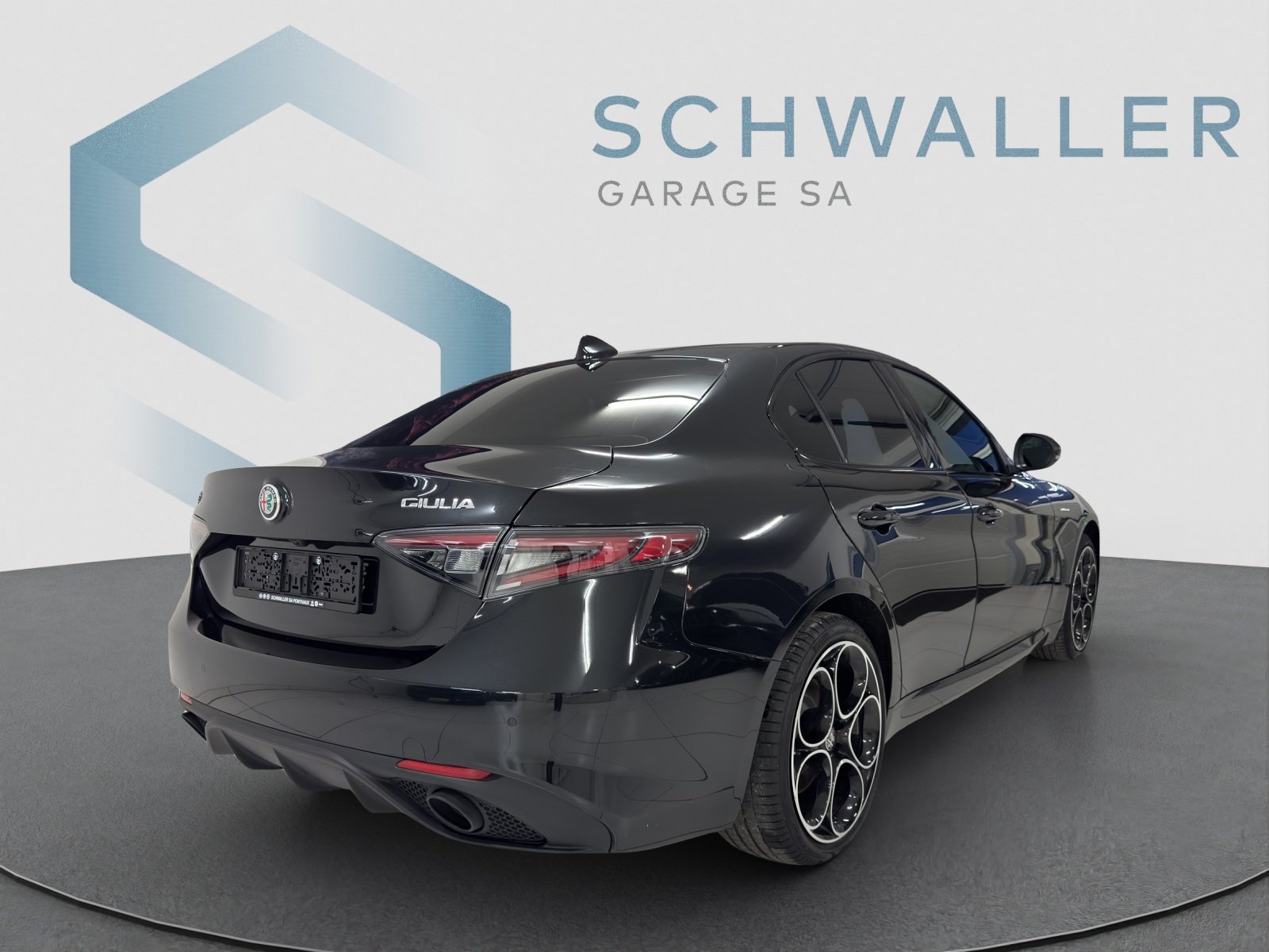 ALFA ROMEO GUILIA 2.0 Q4 Veloce, Benzin, Occasion / Gebraucht, Automatik - 4