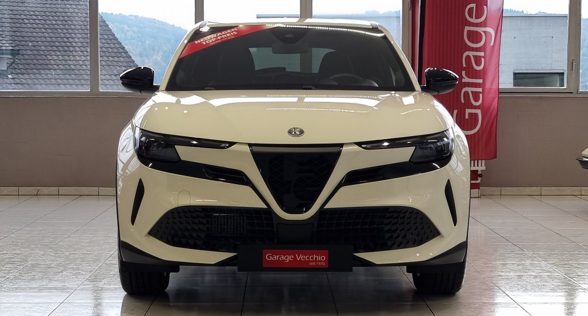 ALFA ROMEO Junior 1.2 Ibrida Speciale