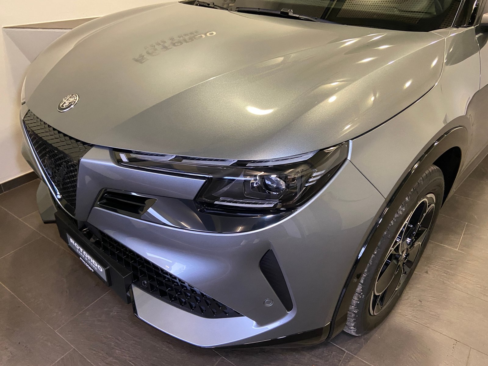 ALFA ROMEO Junior 1.2 48V Hybrid Q4 Sky 4x4, Essence, Voiture nouvelle, Automatique - 3