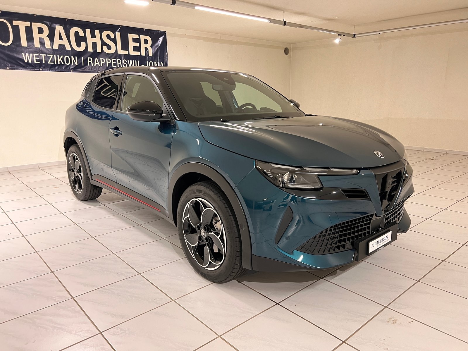 ALFA ROMEO Junior 1.2 48V Hybrid Q4, Benzina, Auto nuove, Automatico - 3