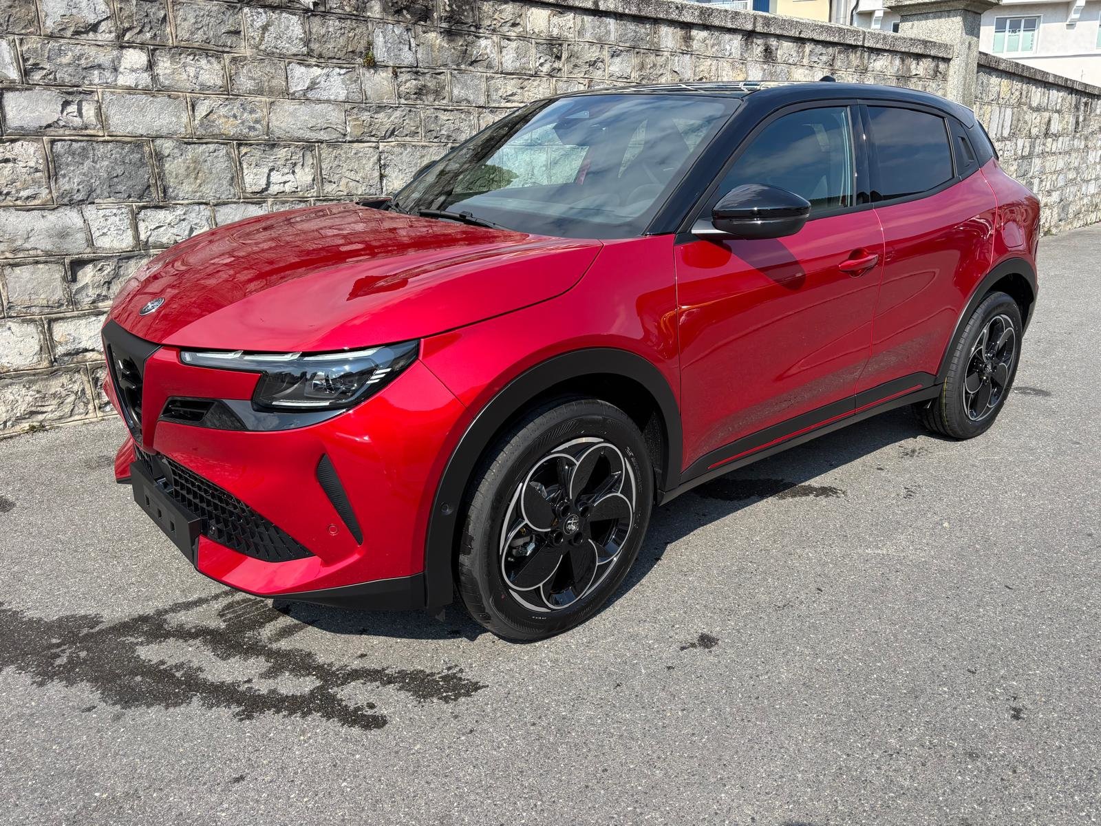 ALFA ROMEO Junior 1.2 48V Hybrid Q4, Benzin, Neuwagen, Automatik - 2