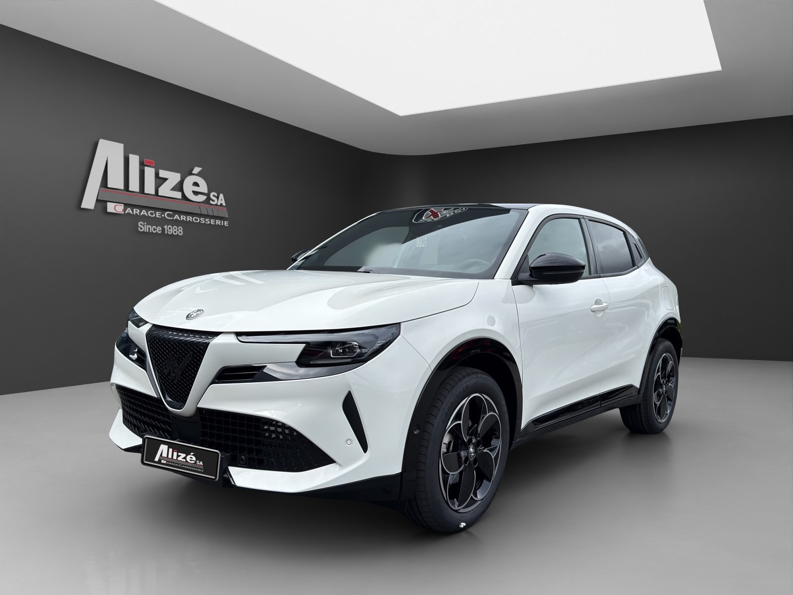 ALFA ROMEO Junior 1.2 48V Hybrid Q4, Petrol, New car, Automatic - 3
