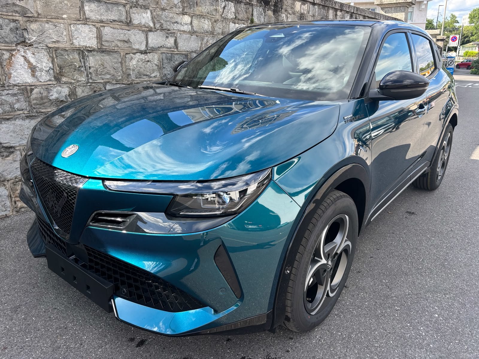 ALFA ROMEO Junior 1.2 48V Hybrid Q4 Sport Spéciale, Benzina, Auto nuove, Automatico - 2