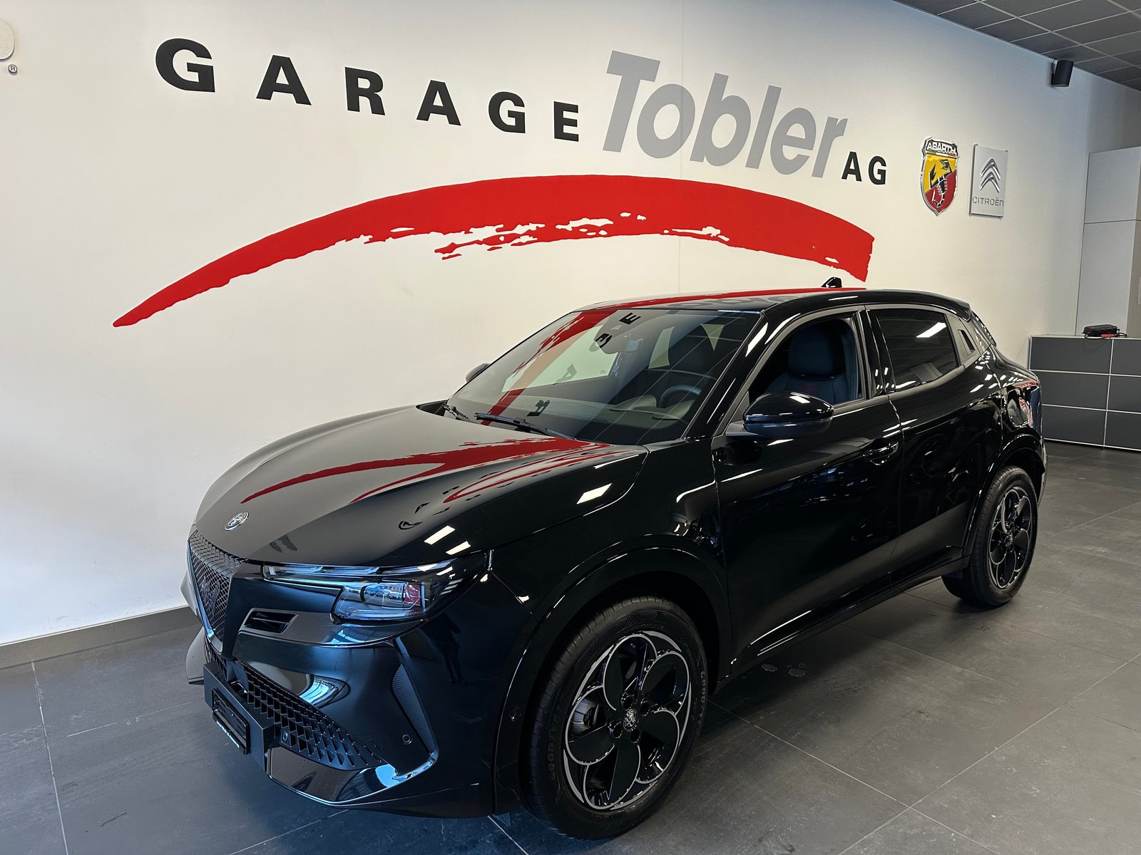 ALFA ROMEO Junior 1.2 48V Hybrid Q4, Petrol, New car, Automatic - 2