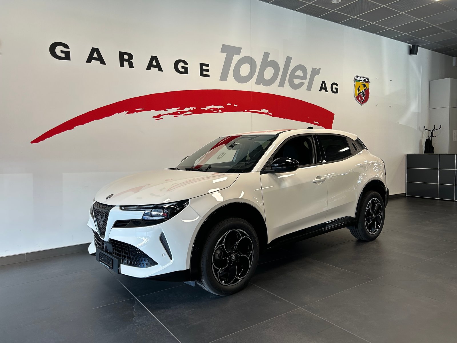 ALFA ROMEO Junior 1.2 48V Hybrid Q4