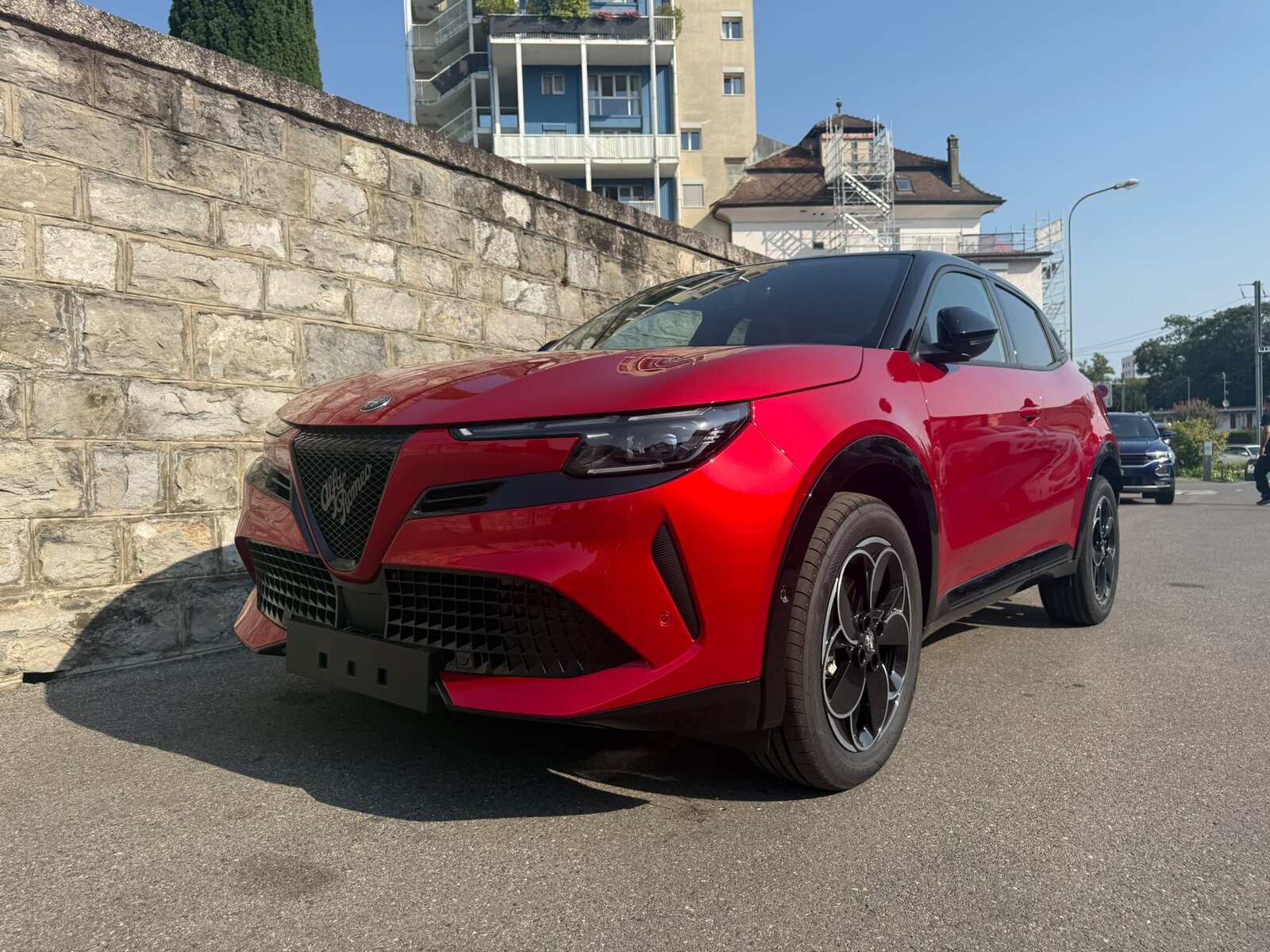 ALFA ROMEO Junior 1.2 48V Hybrid Q4 TI, Benzin, Neuwagen, Automatik - 2