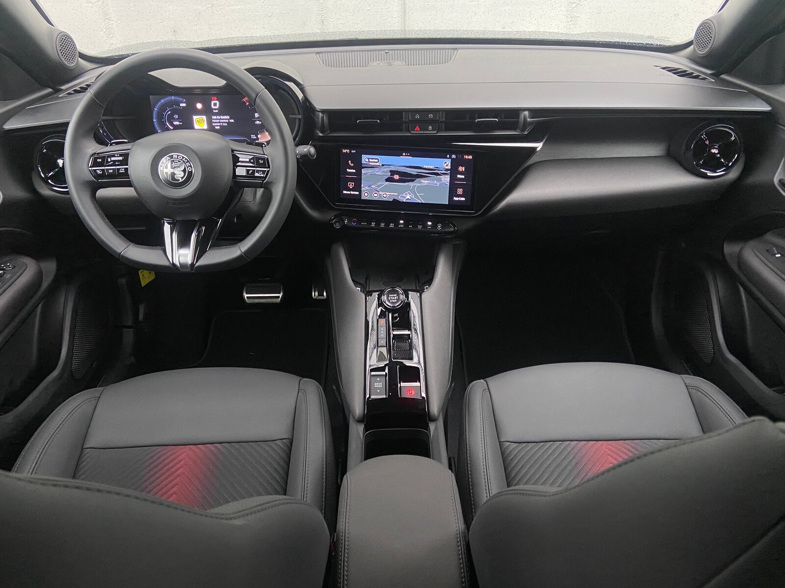 ALFA ROMEO Junior 1.2 48V Hybrid Q4 Tech Speciale 145PS 4x4, Mild-Hybrid Petrol/Electric, New car, Automatic - 5
