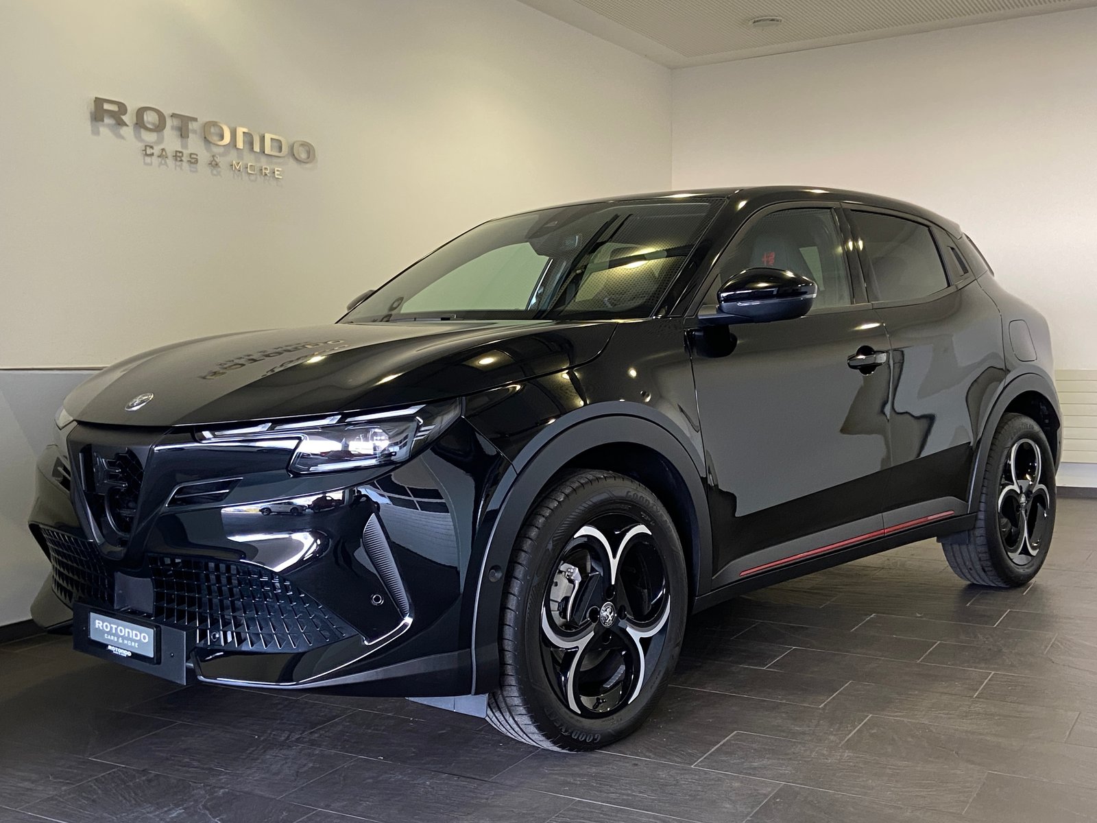 ALFA ROMEO Junior 1.2 48V Hybrid Q4 Tech Sky Sport