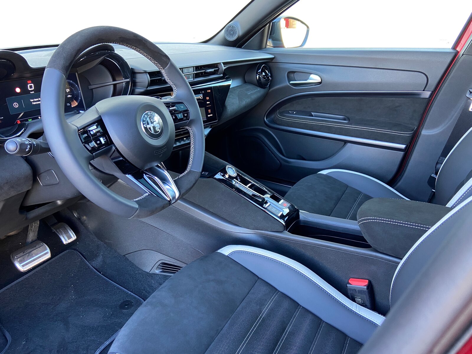 ALFA ROMEO Junior 1.2 48V Hybrid Sport Speciale Tech Sky, Hybride Léger Essence/Électricité, Voiture nouvelle, Automatique - 6
