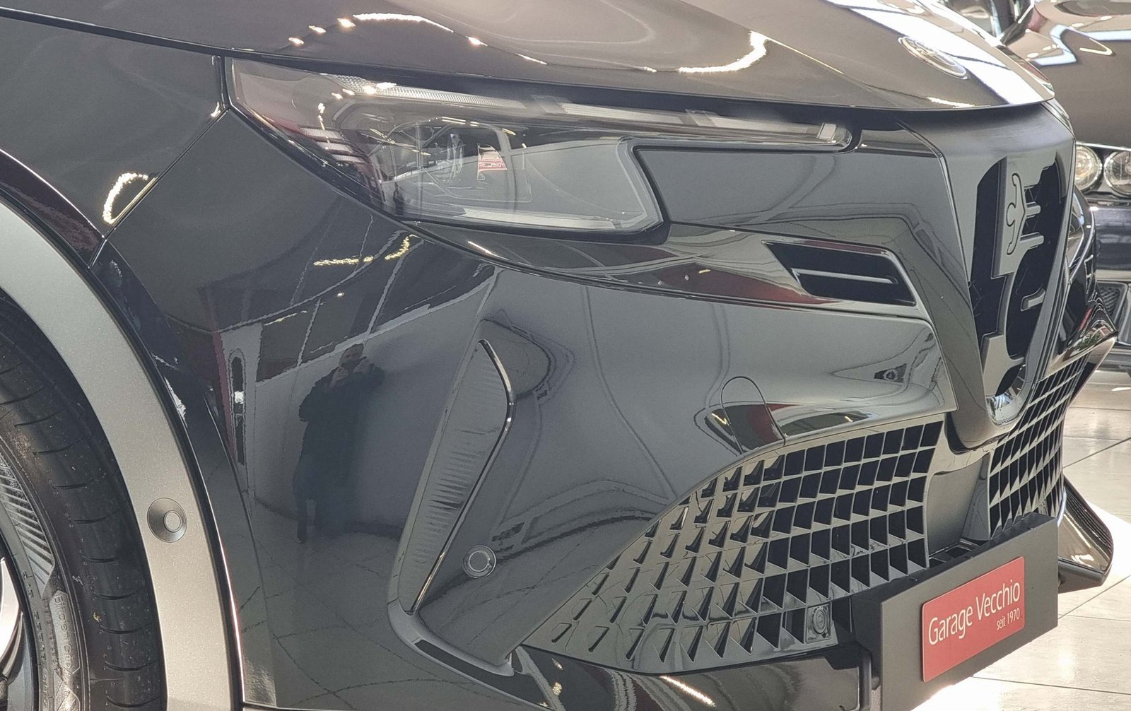 ALFA ROMEO Junior 1.2 Ibrida Q4 Pack Sky&Pack Tech, Mild-Hybrid Benzin/Elektro, Neues Fahrzeug mit Tageszulassung, Automatik - 3