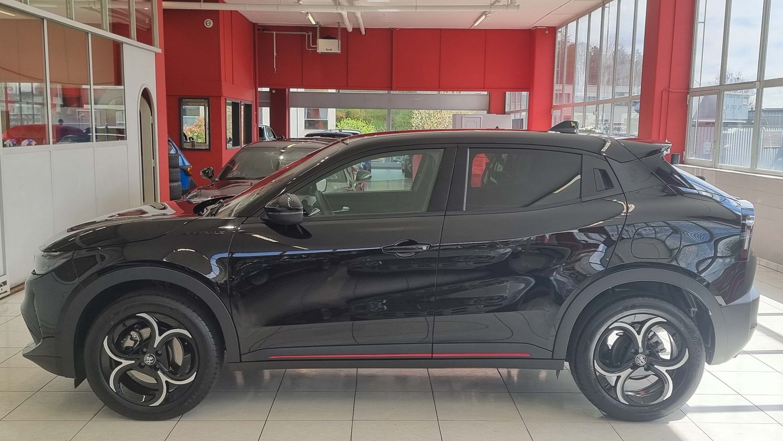 ALFA ROMEO Junior 1.2 Ibrida Speciale, Hybride Leggero Benzina/Elettrica, Auto nuove, Automatico - 3