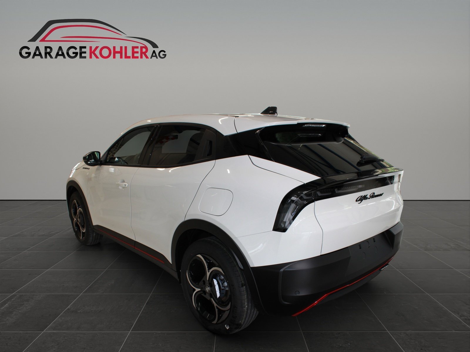 ALFA ROMEO Junior 1.2 48V Hybrid Speciale, Mild-Hybrid Petrol/Electric, New car, Automatic - 4