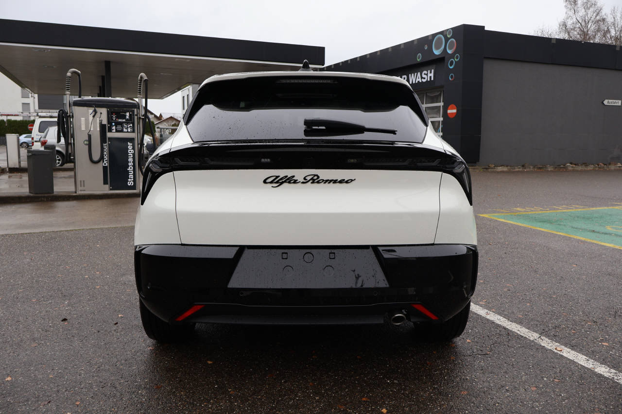 ALFA ROMEO Junior 1.2 Ibrida Q4, Hybride Léger Essence/Électricité, Voiture nouvelle, Automatique - 4
