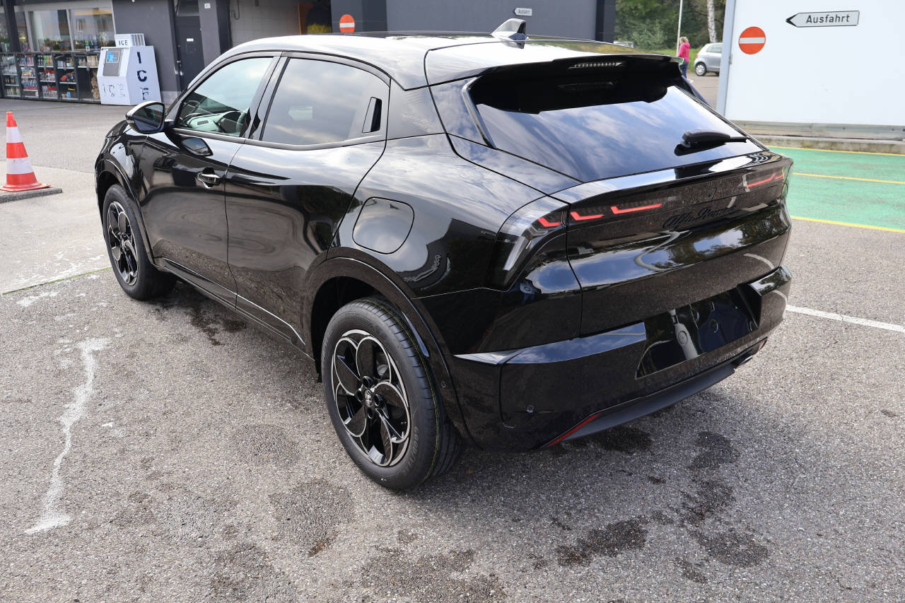 ALFA ROMEO Junior 1.2 Ibrida Q4, Hybride Léger Essence/Électricité, Voiture nouvelle, Automatique - 6