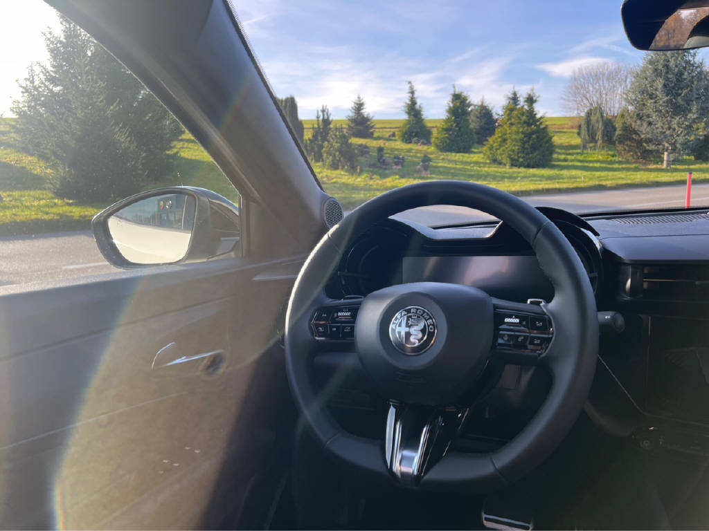 ALFA ROMEO Junior 1.2 Ibrida Q4, Hybride Léger Essence/Électricité, Voiture nouvelle, Automatique - 4