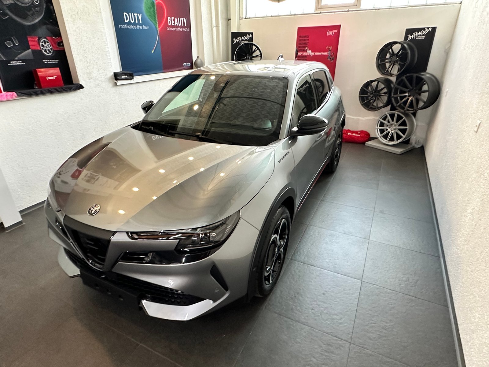 ALFA ROMEO Junior 1.2 48V Hybrid Speciale, Hybride Leggero Benzina/Elettrica, Auto nuove, Automatico - 3