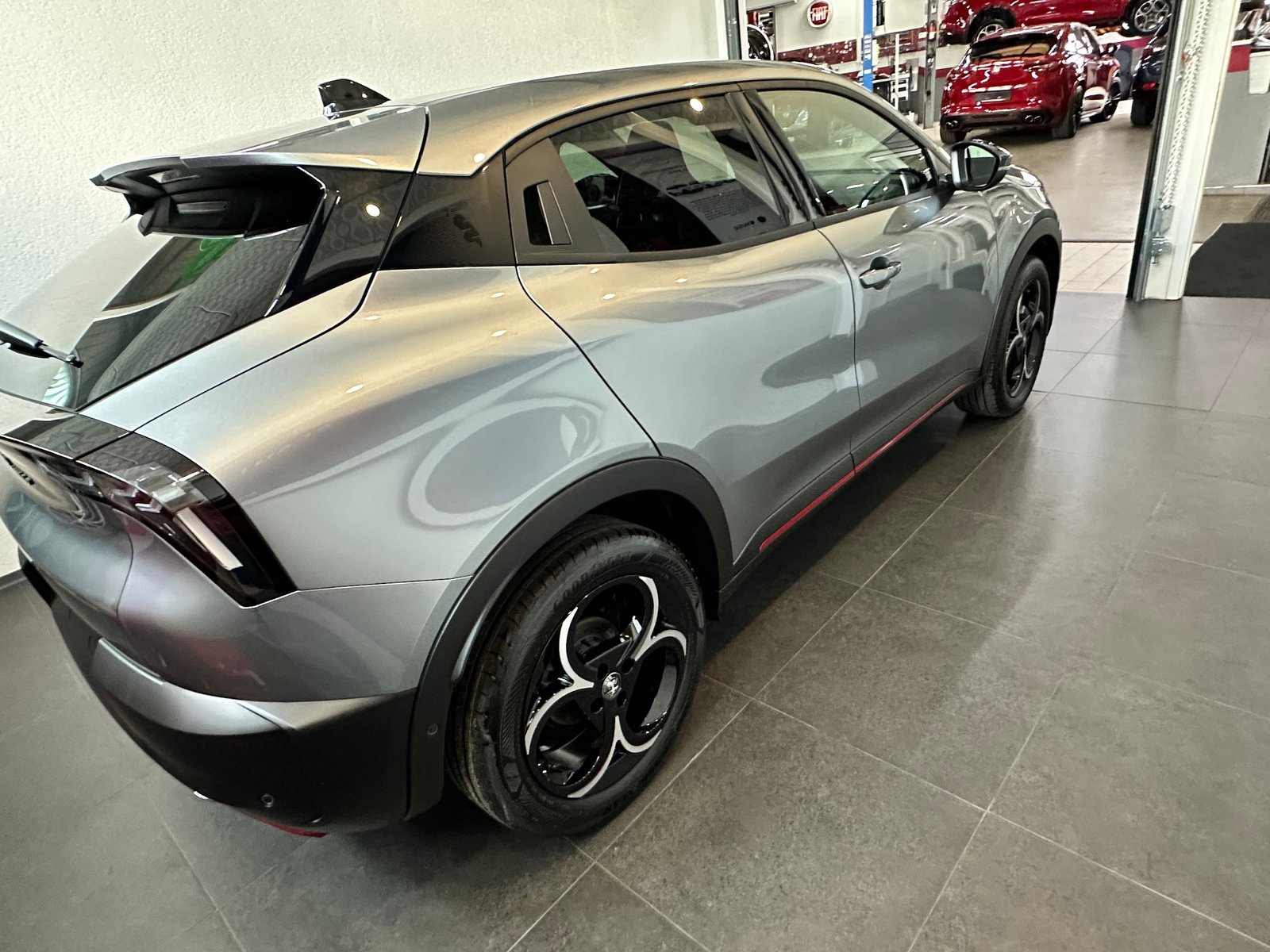 ALFA ROMEO Junior 1.2 48V Hybrid Speciale, Hybride Leggero Benzina/Elettrica, Auto nuove, Automatico - 4