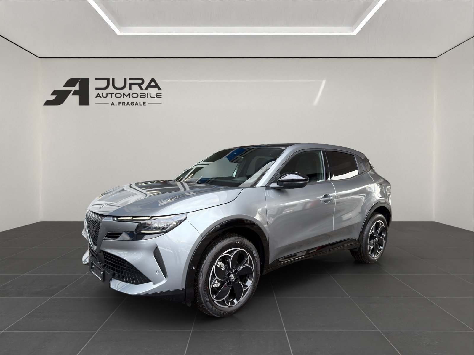 ALFA ROMEO Junior 1.2 Pack Sky 4x4, Mild-Hybrid Benzin/Elektro, Neuwagen, Automatik - 2