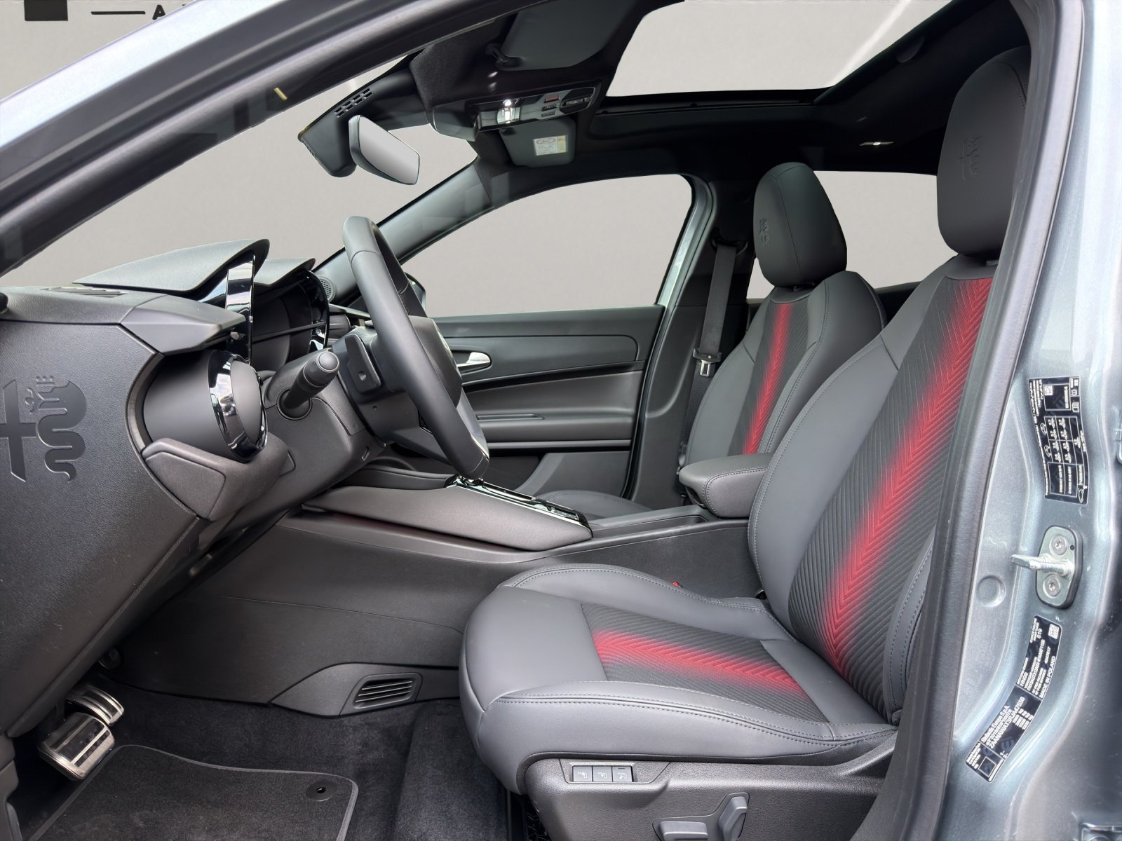 ALFA ROMEO Junior 1.2 Pack Sky 4x4, Mild-Hybrid Benzin/Elektro, Neuwagen, Automatik - 7