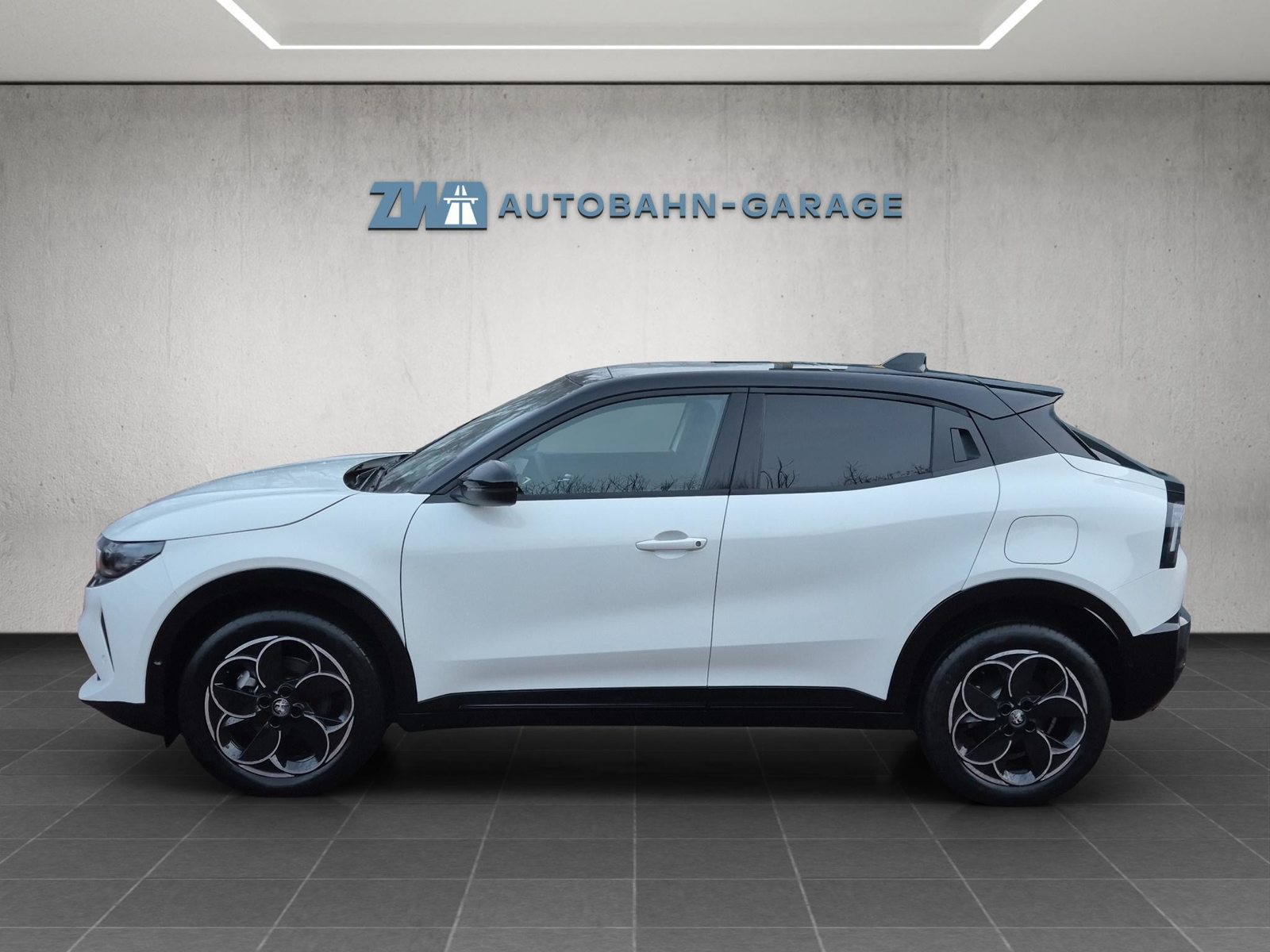 ALFA ROMEO Junior 1.2 Ibrida Q4, Mild-Hybrid Benzin/Elektro, Neuwagen, Automatik - 2
