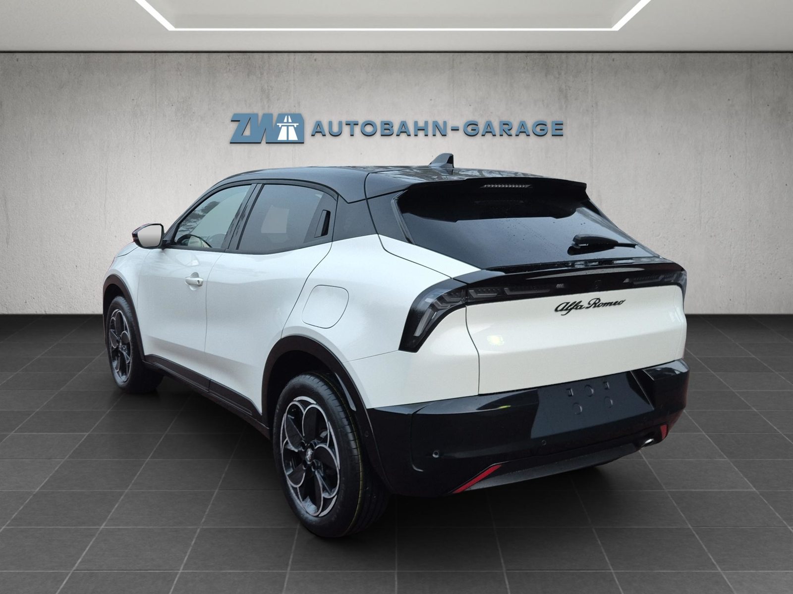 ALFA ROMEO Junior 1.2 Ibrida Q4, Mild-Hybrid Benzin/Elektro, Neuwagen, Automatik - 3