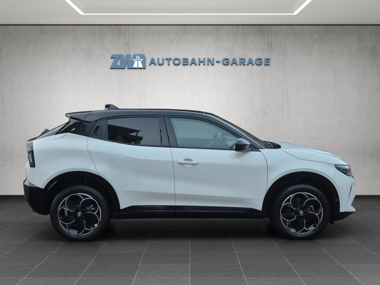 ALFA ROMEO Junior 1.2 Ibrida Q4, Mild-Hybrid Benzin/Elektro, Neuwagen, Automatik - 6