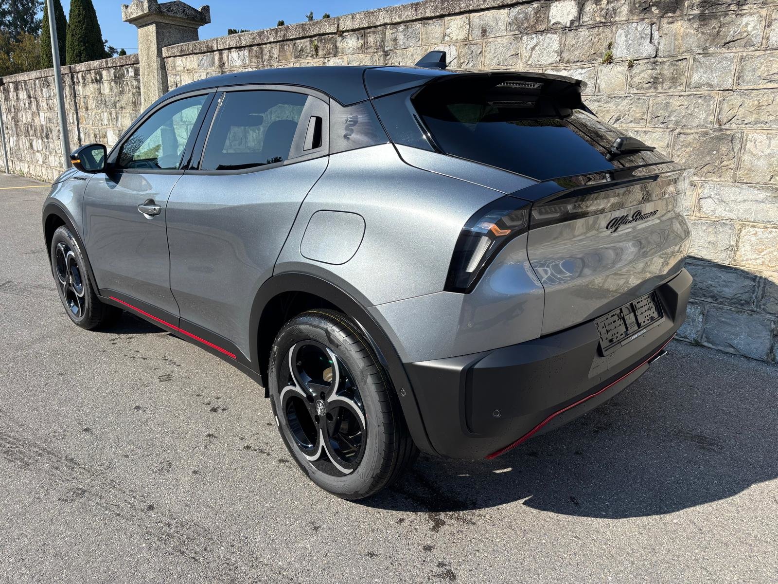 ALFA ROMEO Junior 1.2 48V Hybrid Speciale, Mild-Hybrid Petrol/Electric, New car, Automatic - 2