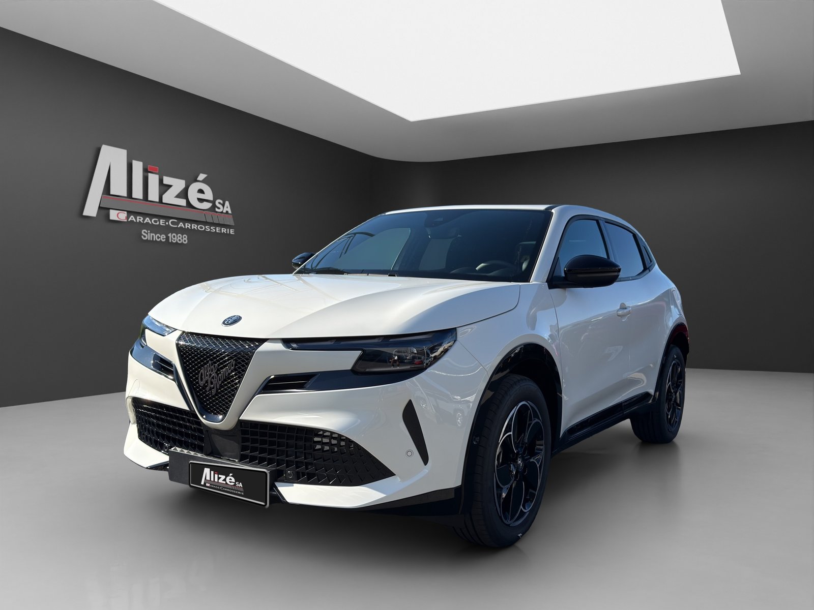 ALFA ROMEO Junior 1.2 48V Hybrid Junior Q4, Hybride Léger Essence/Électricité, Voiture nouvelle, Automatique - 3