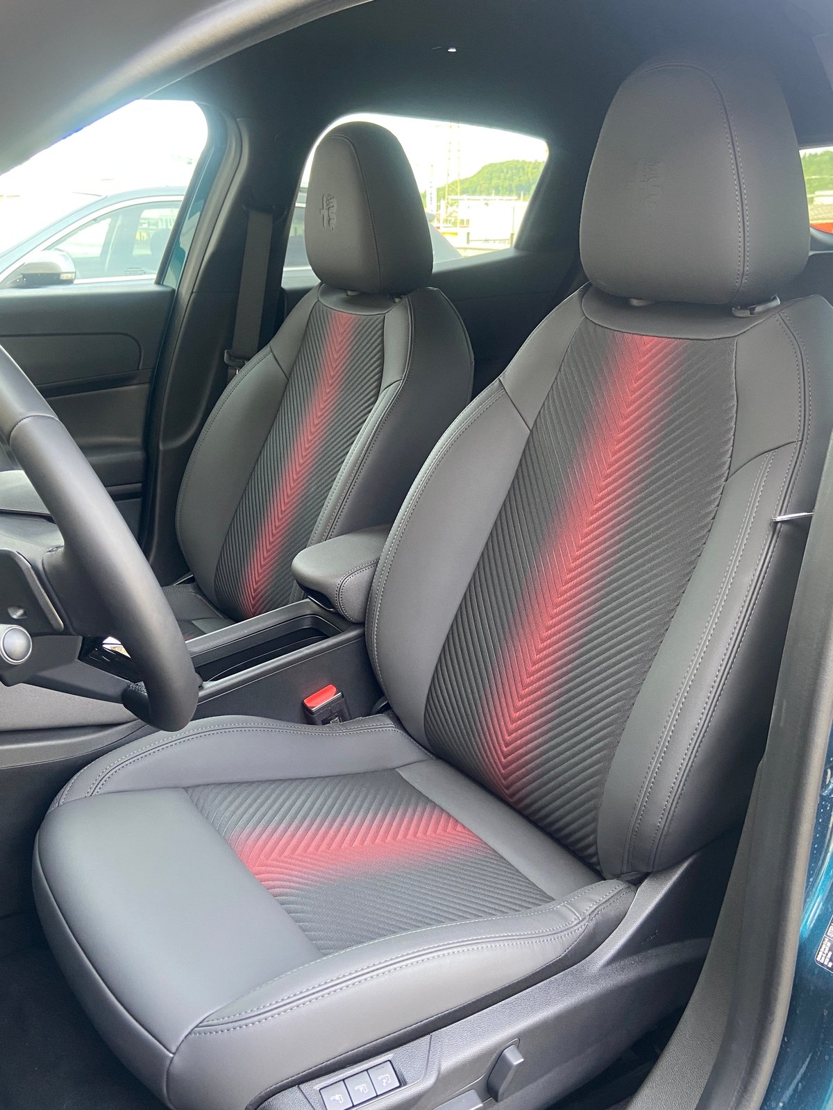 ALFA ROMEO Junior 1.2 48V Hybrid Speciale, Mild-Hybrid Petrol/Electric, New car, Automatic - 6