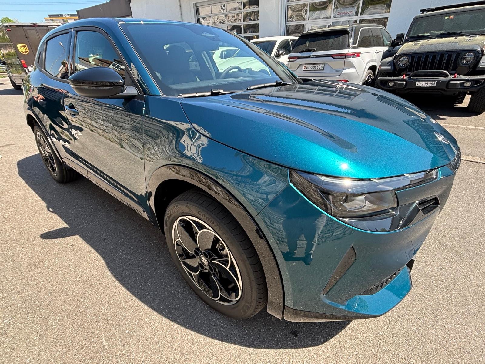 ALFA ROMEO Junior 1.2 48V Hybrid Junior TI, Mild-Hybrid Benzin/Elektro, Neuwagen, Automatik - 4