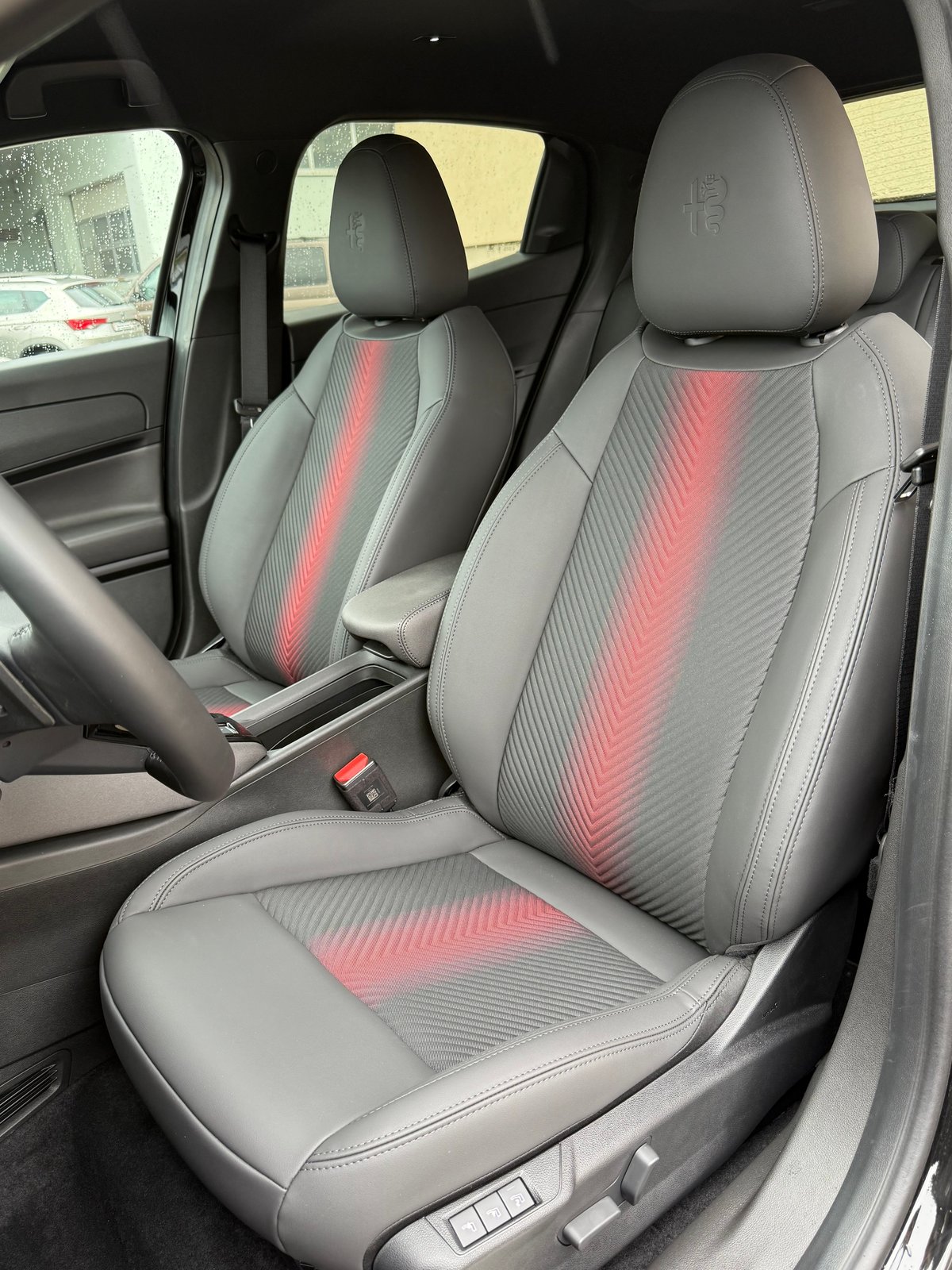 ALFA ROMEO Junior 1.2 48V Hybrid Speciale Tech, Mild-Hybrid Petrol/Electric, New car, Automatic - 5