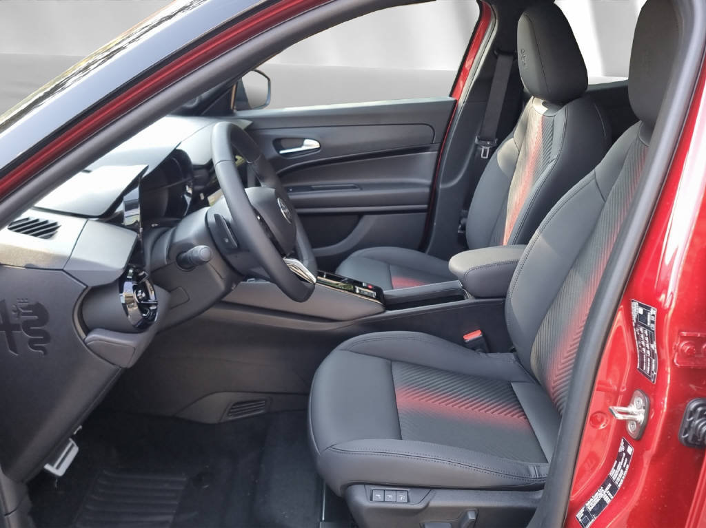 ALFA ROMEO Junior 1.2 Ibrida Q4, Hybride Leggero Benzina/Elettrica, Auto nuove, Automatico - 4