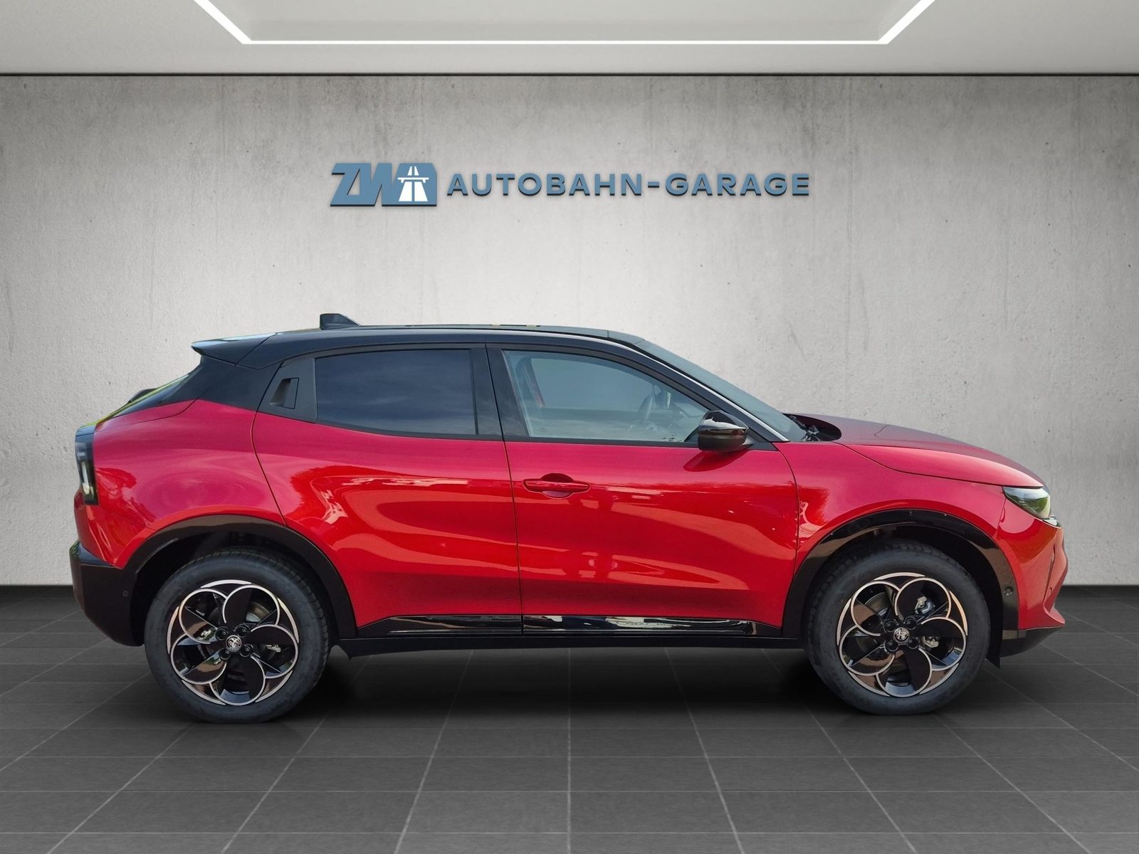 ALFA ROMEO Junior 1.2 Ibrida Q4, Mild-Hybrid Petrol/Electric, New car, Automatic - 6