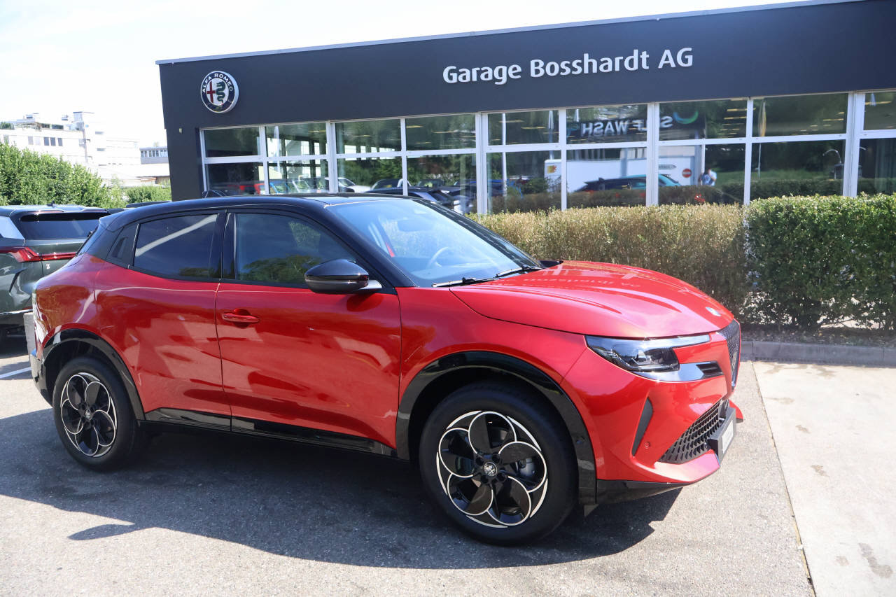 ALFA ROMEO Junior 1.2 TI, Hybride Leggero Benzina/Elettrica, Auto nuove, Automatico - 2