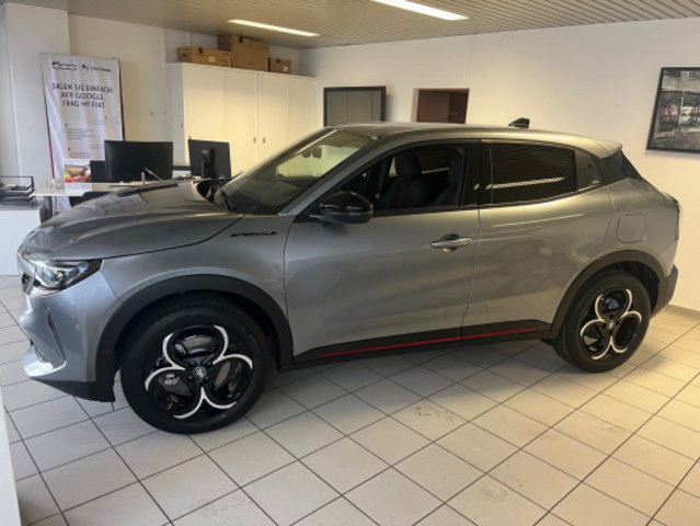 ALFA ROMEO JUNIOR 1.2 Hybryd Special, Mild-Hybrid Petrol/Electric, New car, Automatic - 5