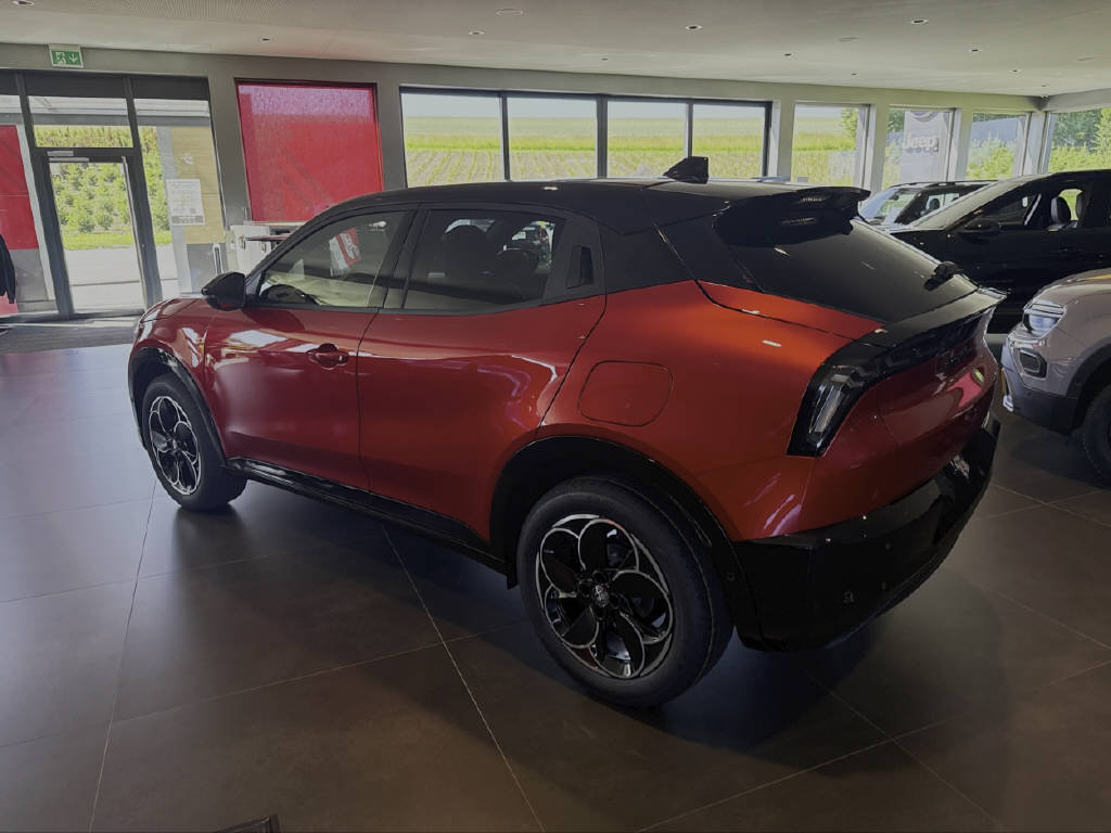 ALFA ROMEO Junior 1.2 TI, Mild-Hybrid Petrol/Electric, New car, Automatic - 4