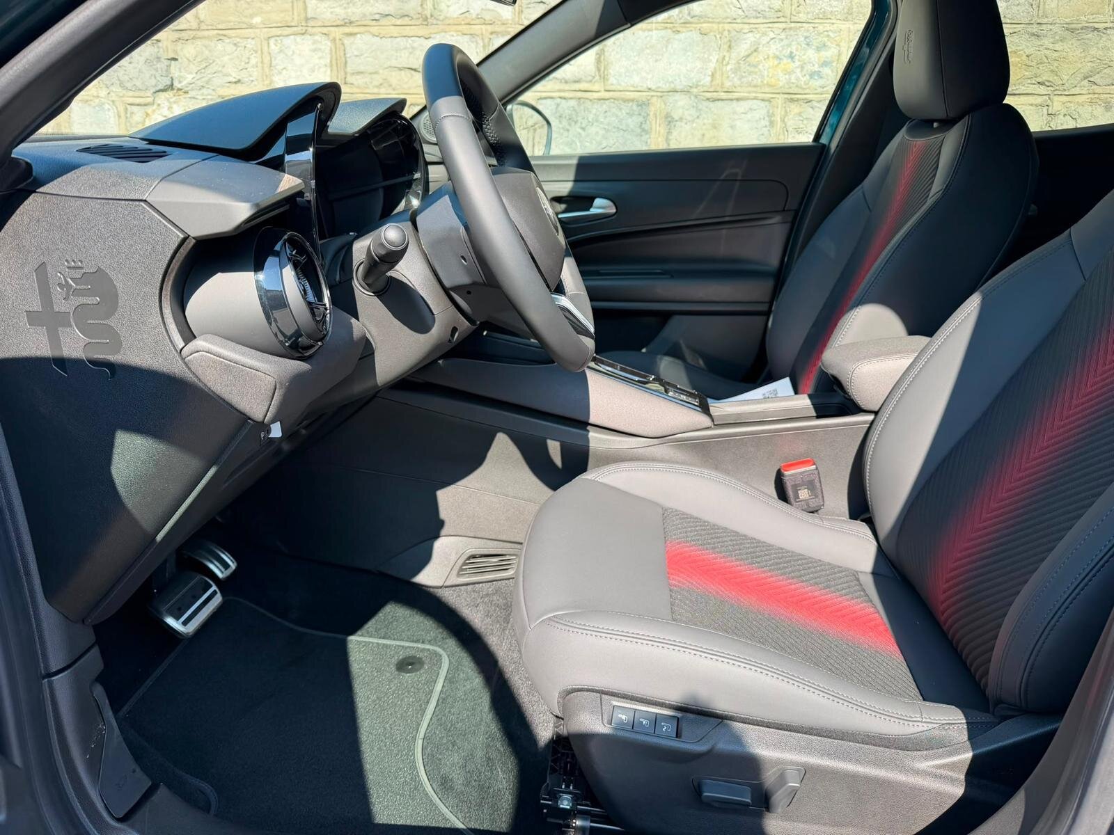 ALFA ROMEO Junior 1.2 48V Hybrid Junior TI, Mild-Hybrid Benzin/Elektro, Neuwagen, Automatik - 4