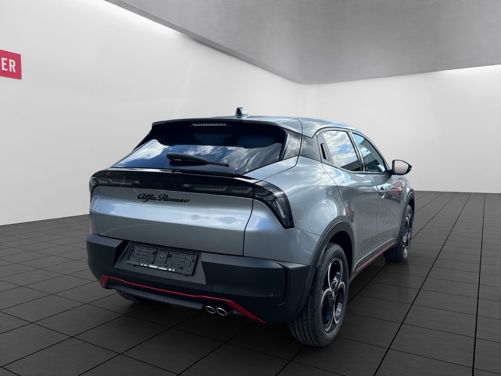 ALFA ROMEO Junior 1.2 Ibrida Speciale, Mild-Hybrid Benzin/Elektro, Occasion / Gebraucht, Automatik - 4