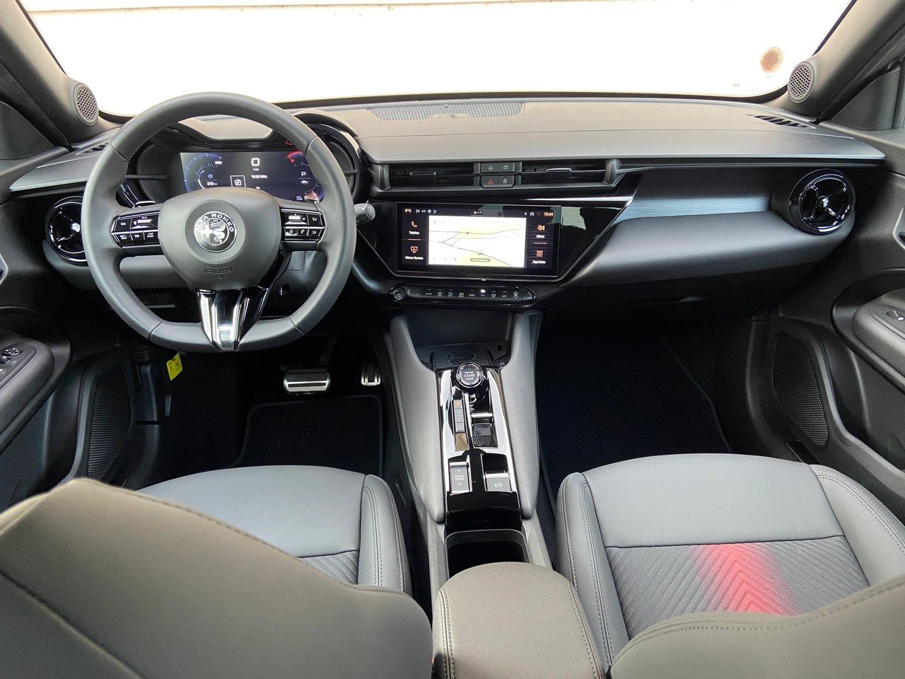 ALFA ROMEO Junior 1.2 48V Hybrid Speciale, Hybride Leggero Benzina/Elettrica, Occasioni / Usate, Automatico - 4