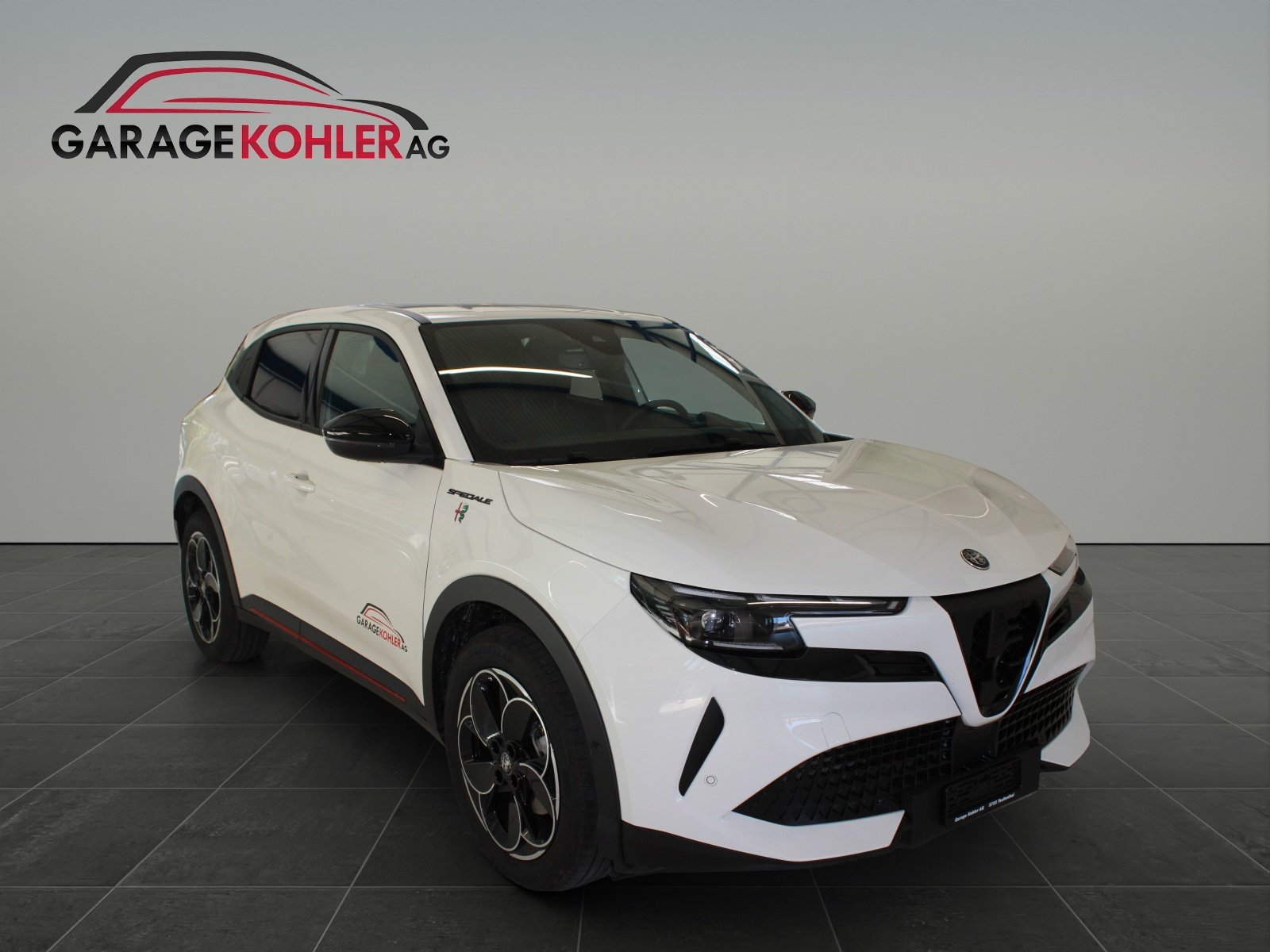 ALFA ROMEO Junior BEV 156 54kWh Speciale Pack Tech