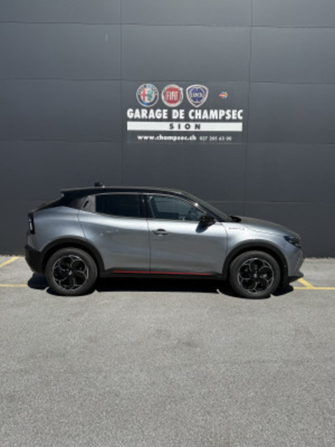 ALFA ROMEO Junior 1.2 Hybryd Special, Mild-Hybrid Petrol/Electric, Second hand / Used, Automatic - 4