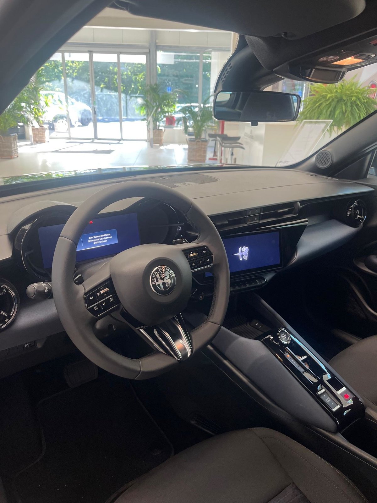 ALFA ROMEO Junior 1.2 48V Hybrid Junior, Mild-Hybrid Benzin/Elektro, Occasion / Gebraucht, Automatik - 6