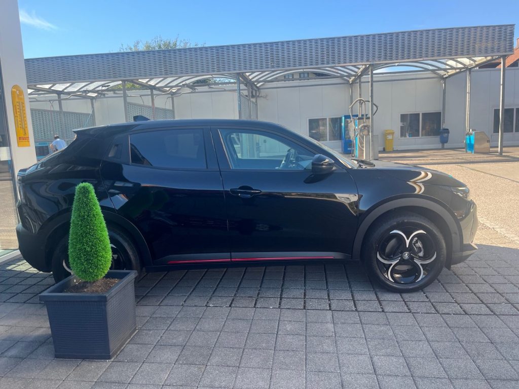 ALFA ROMEO Junior 1.2 Sport Speciale, Hybride Léger Essence/Électricité, Occasion / Utilisé, Automatique - 6