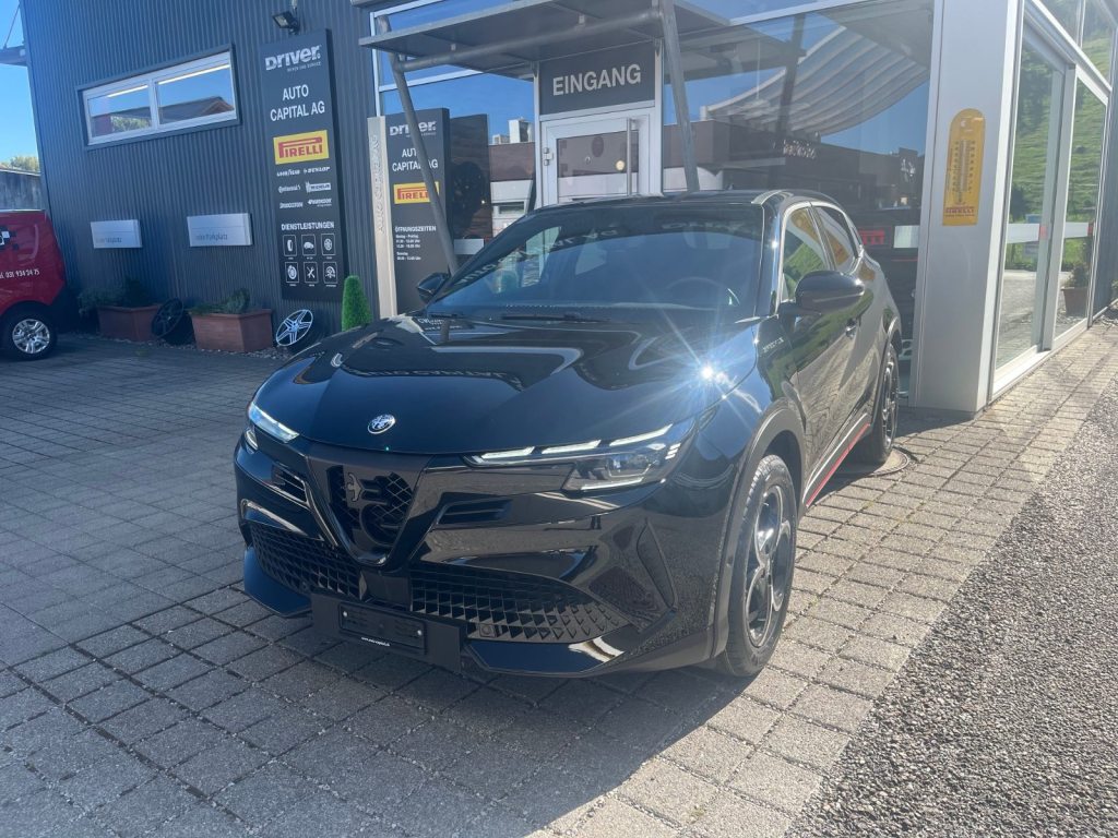 ALFA ROMEO Junior 1.2 Sport Speciale, Hybride Léger Essence/Électricité, Occasion / Utilisé, Automatique - 2